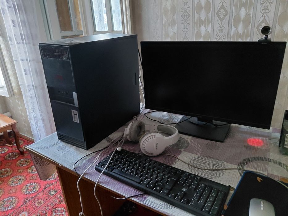 Xeon X3440 | GTX 750 2GB | 32GB RAM | SSD 512GB | Komplekt 24" Monitor