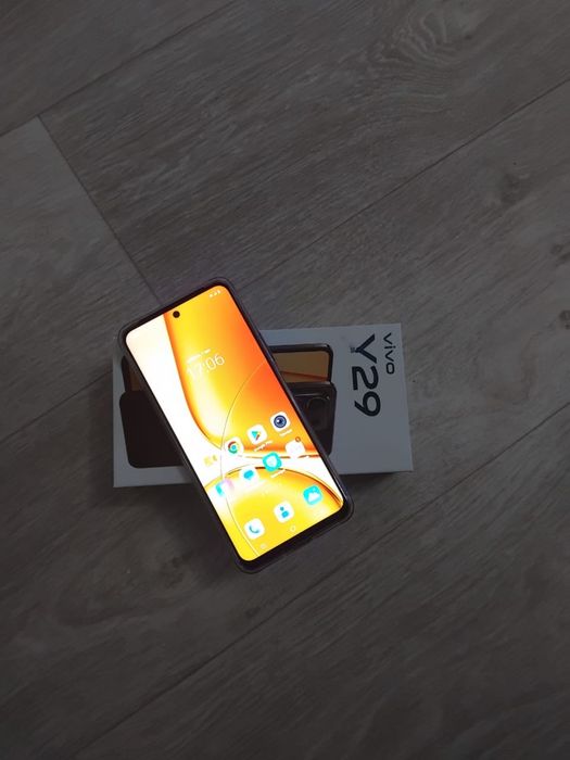 Продается телефон Vivo Y29