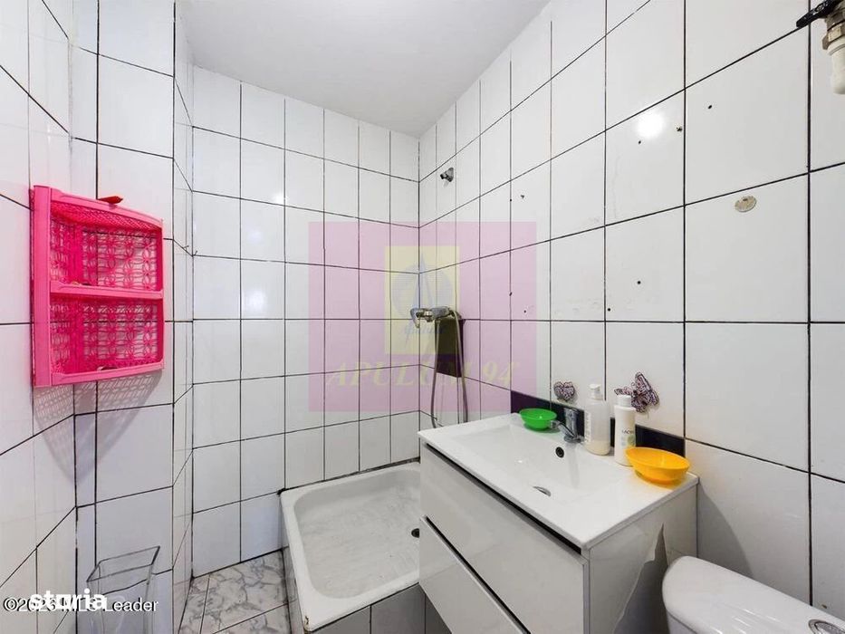 Vanzare ap 4 camere, 13 Septembrie