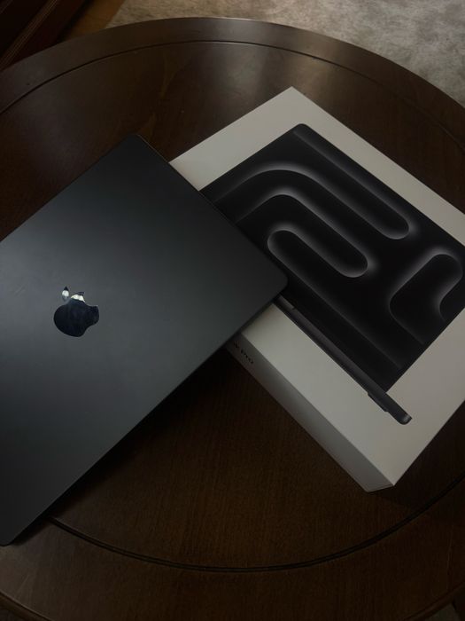 Apple macbook pro m5