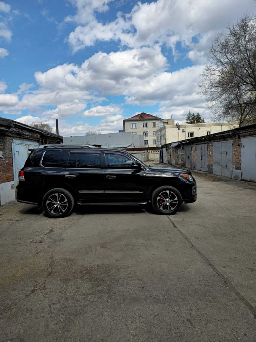 Аренда автомобиля с водителем.
