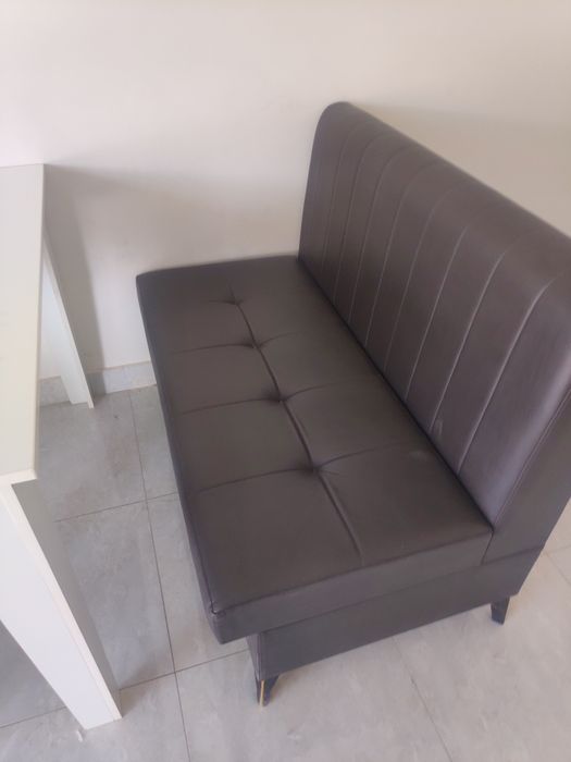 Devan kreslo   sotiladi