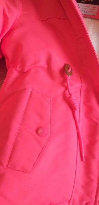 Куртка на девочку зима новая