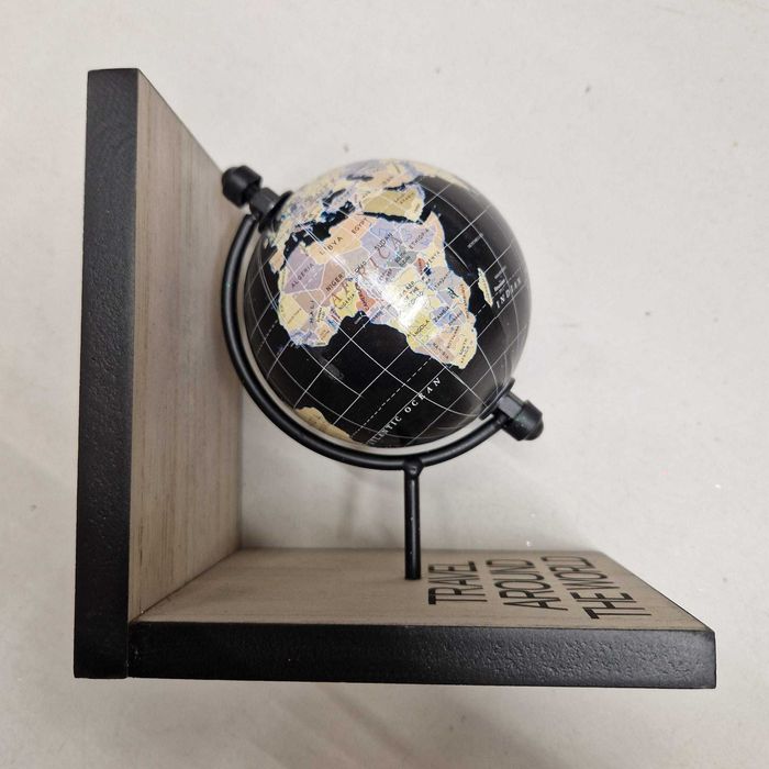 Glob pamantesc prespapier