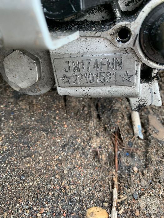 Продам двигатель 300 куб jelmaya