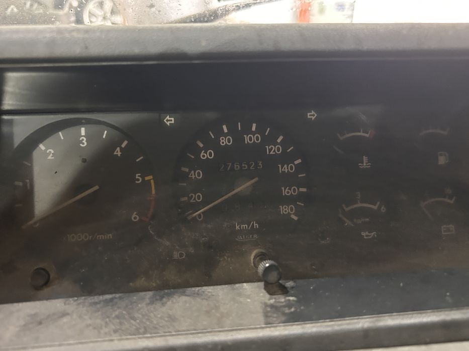 NISSAN Patrol 1989 — imagine 5