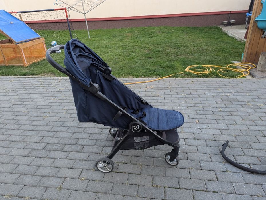 Vând cărucior Baby Jogger