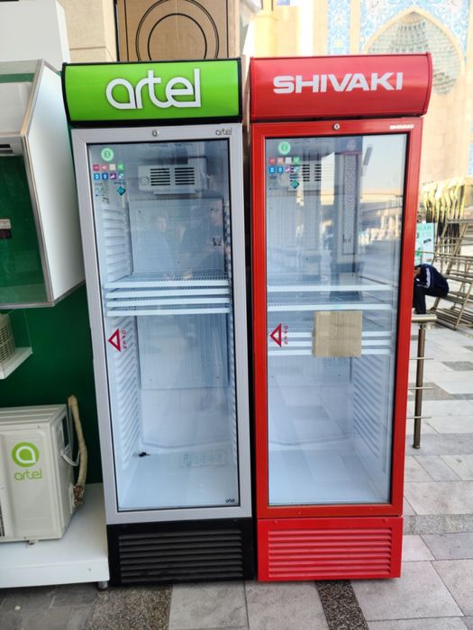 Витринный холодильник Artel HS 470SN