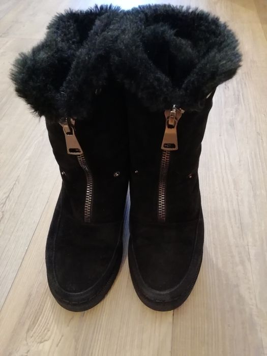 Продам обувь 37/ 38 размер