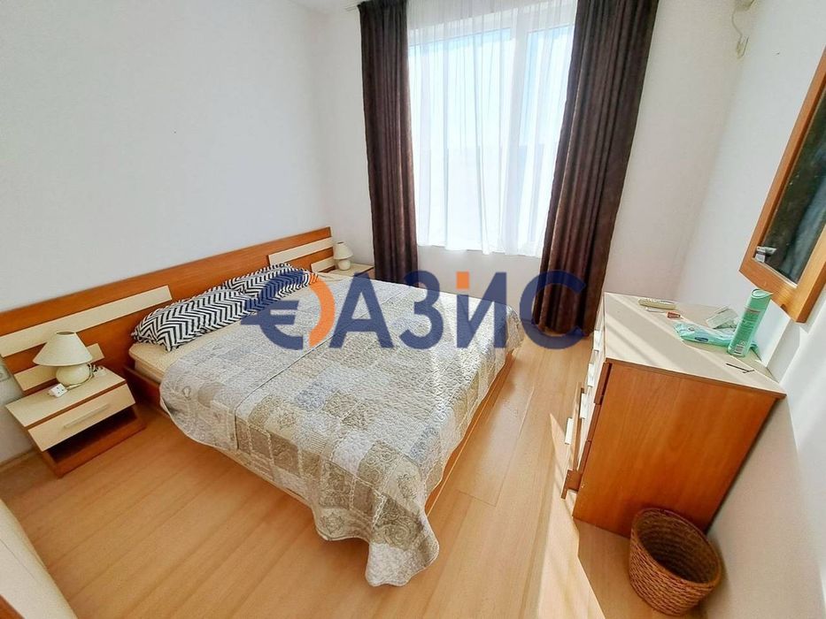 Продава се Тристаен апартамент в к.к. Слънчев бряг - 65 кв.м за 467 €/кв.м - Снимка #5