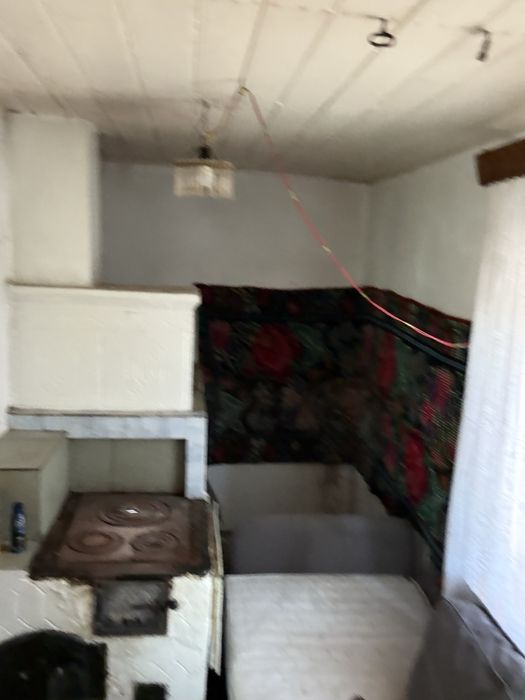 Vand casă in Dumbraveni, jud Suceava,  103 mp si teren 355mp central Str Eugen Lovineacu nr 7.