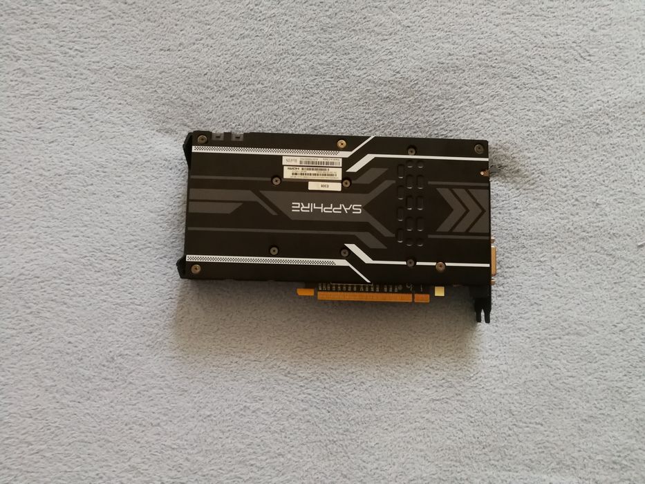 Vând placă video Sapphire, NITRO, R9 380, 4 GB, 256 Biți.