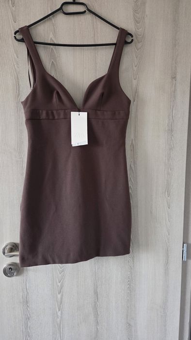 Кафява рокля Zara размер M-нова с етикет с
