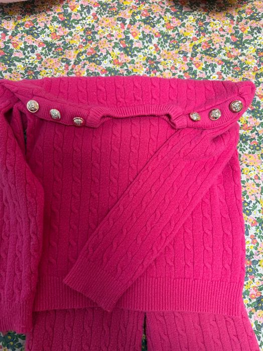 Ярко розов топъл костюм размер 98-104