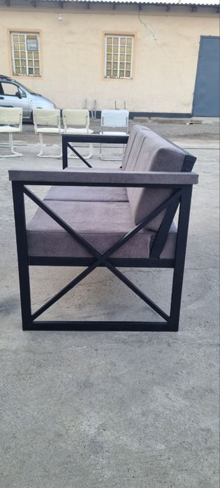 Мягкий диван есть гарантия и есть доставка