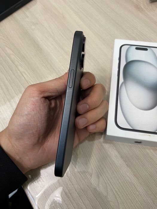 Продам iPhone 15 айфон 15