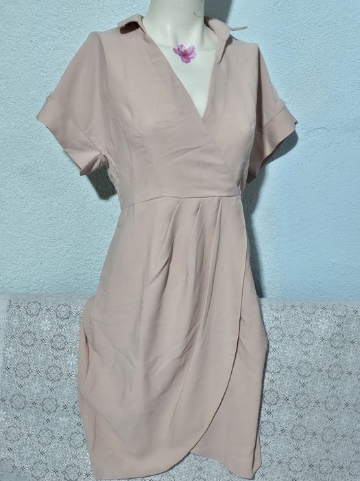 Rochie midi marime M , Closet London noua fara eticheta