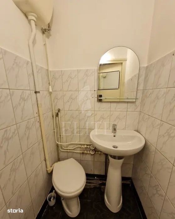 Apartament 3 camere în zona SIRENA