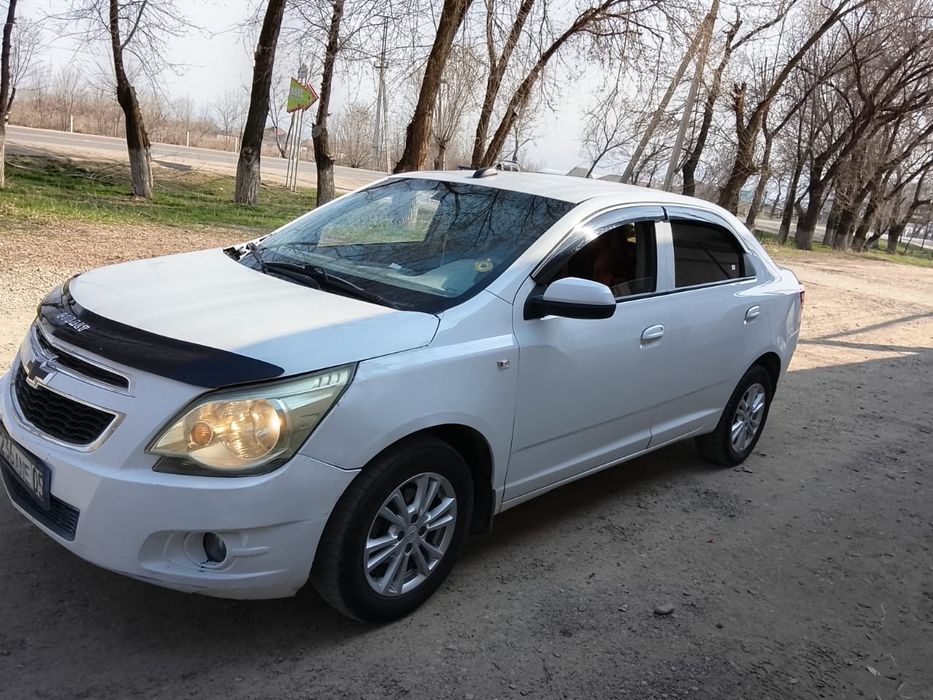 Срочно продаю chevrolet  cobalt