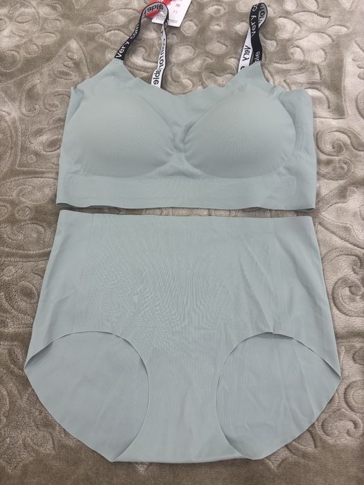 Набор нижнего белья