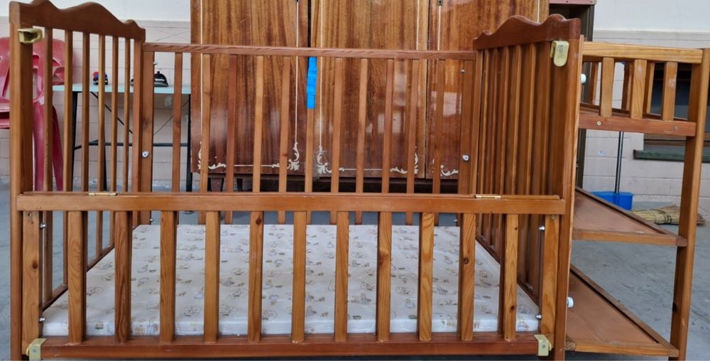 Шкаф, кровать детский кровать