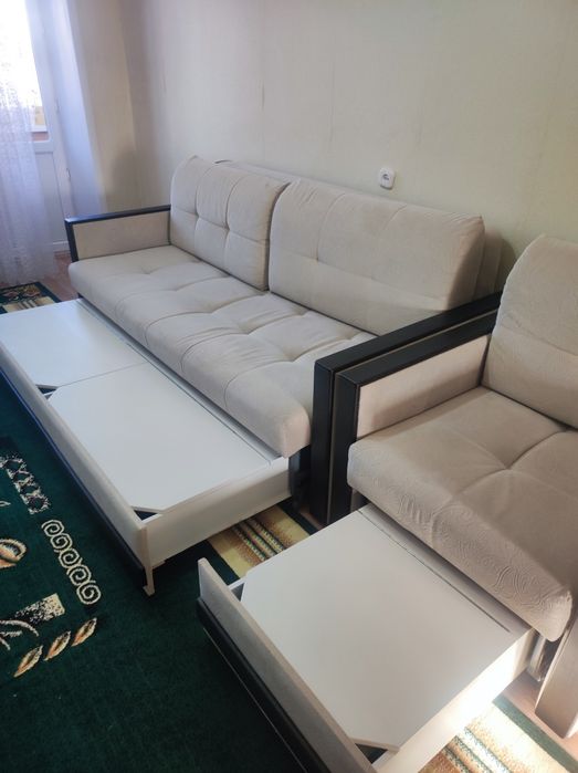 Продам мягкий уголок.