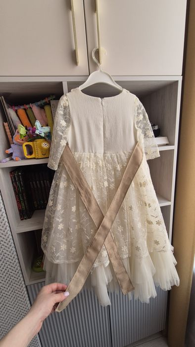 Платье праздничное для девочки