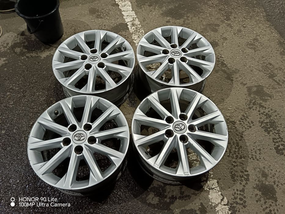 Продам диски  R16