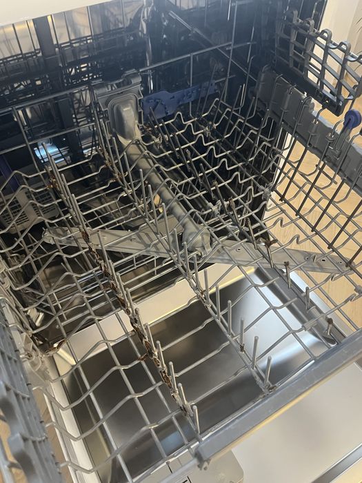 Masina de spalat vase BEKO 13 seturi