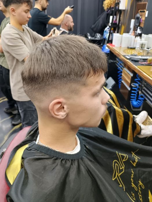 Frizer la domicilul Galați