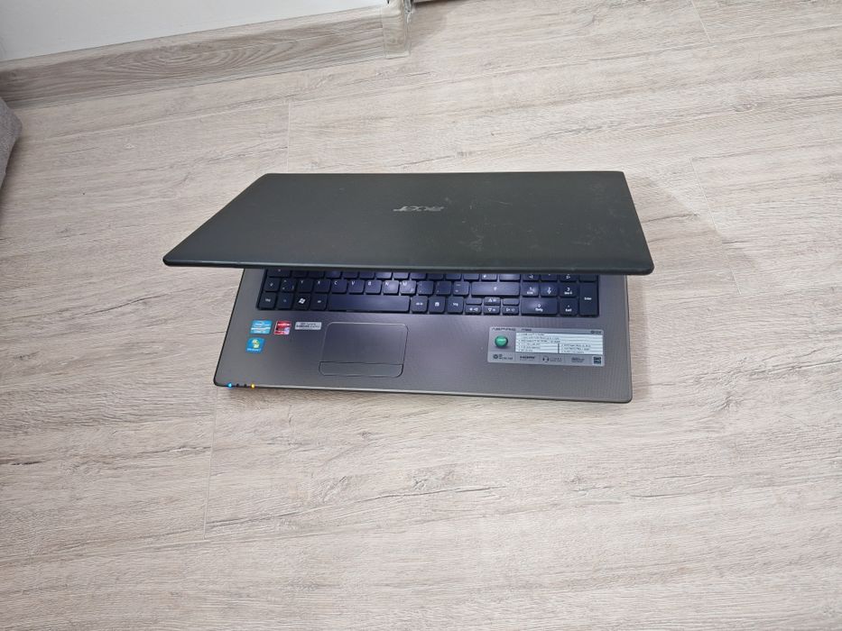 Laptop Acer Aspire cu i5 și baterie nouă