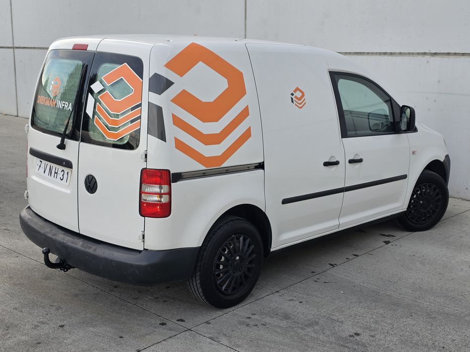 VOLKSWAGEN Caddy 2012 — imagine 3