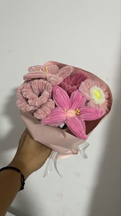 Buchet mic flori sarma plusata