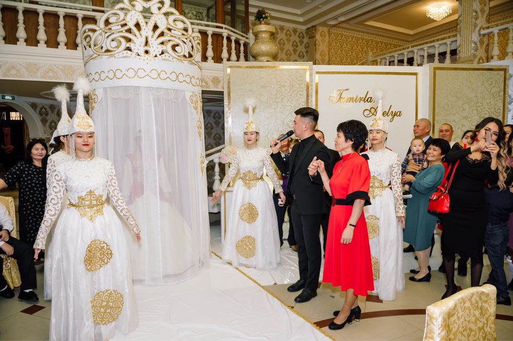 Ведущий- тамада Костанай