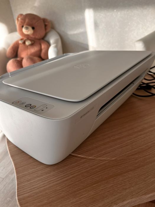 Принтер HP DeskJet 2320