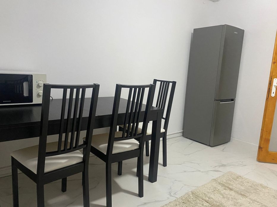 Inchiriez apartament 2 camere central