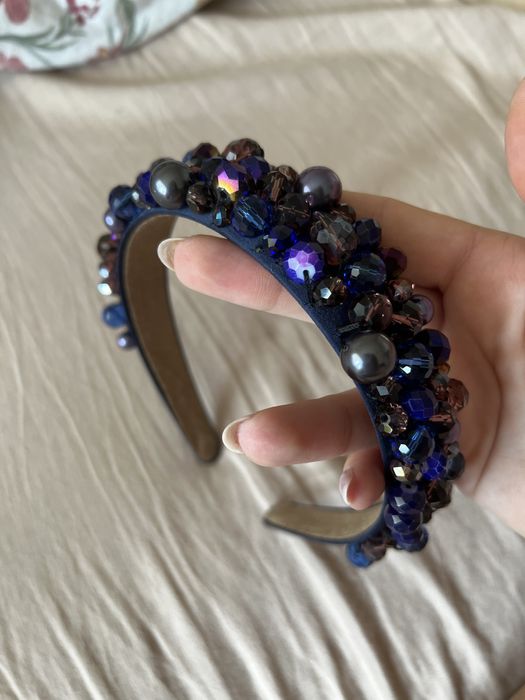 Красиви ръчно бродирани диадеми