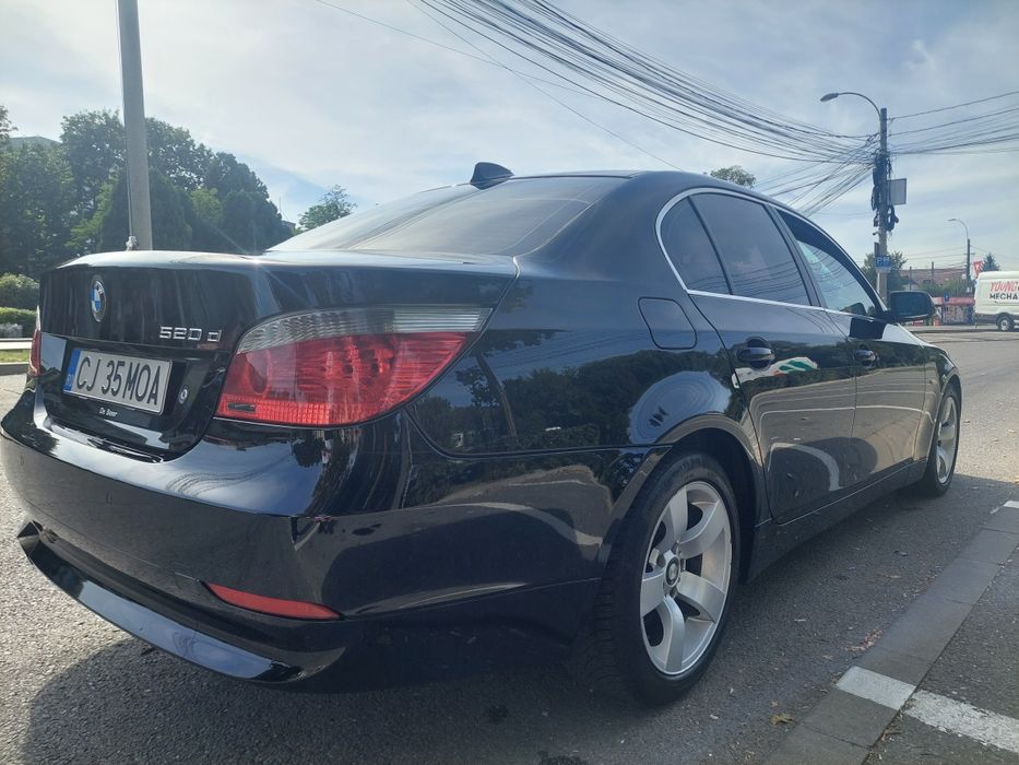Vând BMW e60 520