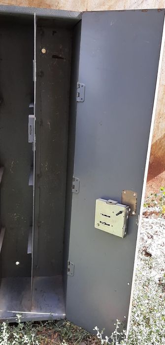 Продам сейф, замок врезной
