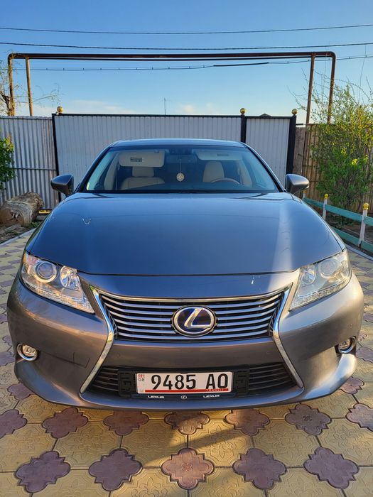 Lexus es300h гибрид