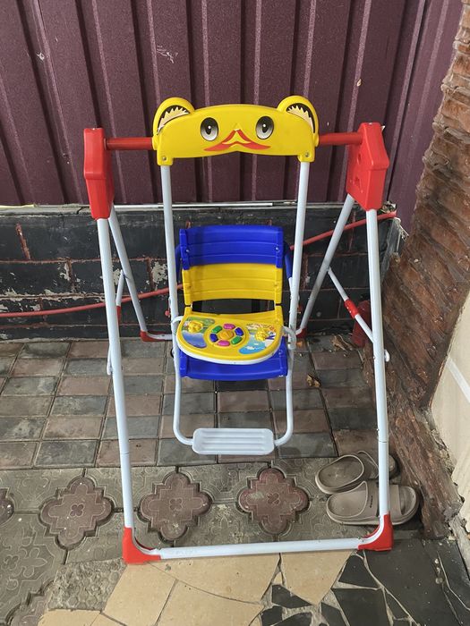 Детская качеля продам