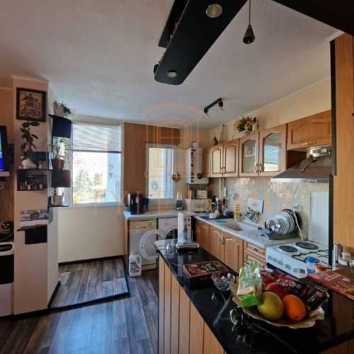 Продава се Многостаен апартамент в Разград, Център - 105 кв.м за 1477 €/кв.м - Снимка #11