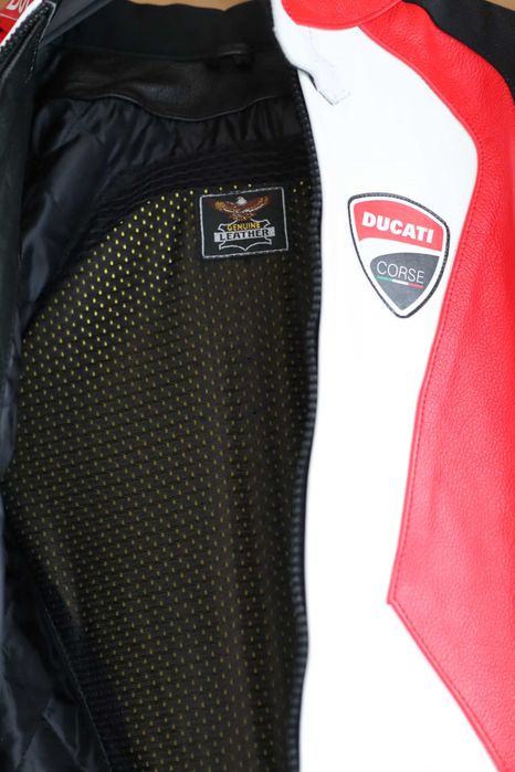 Яке от естествена кожа, DUCATI CORSE, размер М, (екипировка за мотор)