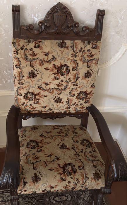 Антикварная мебель