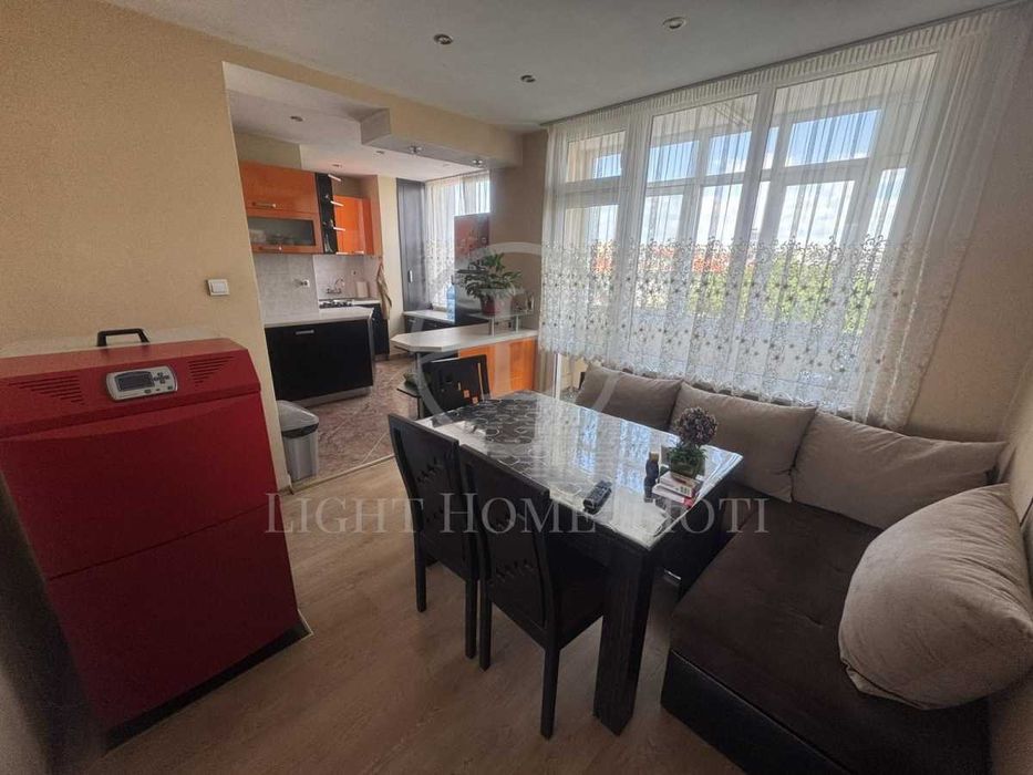 Реф. 2203 Многостаен Обзаведен Стария Град