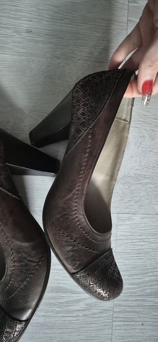 Pantofi piele naturala nr 38