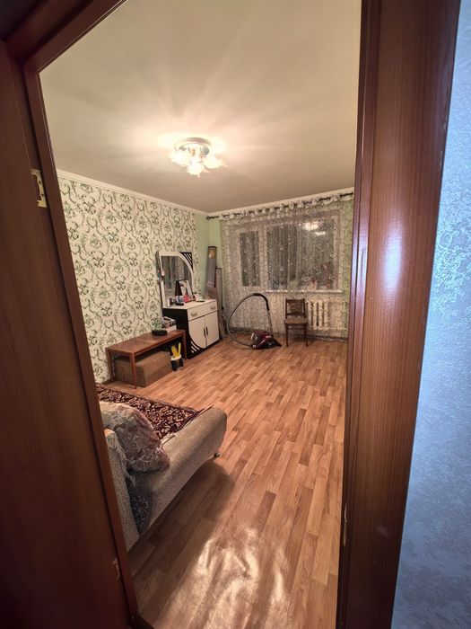 Продам квартиру 2х,5/5