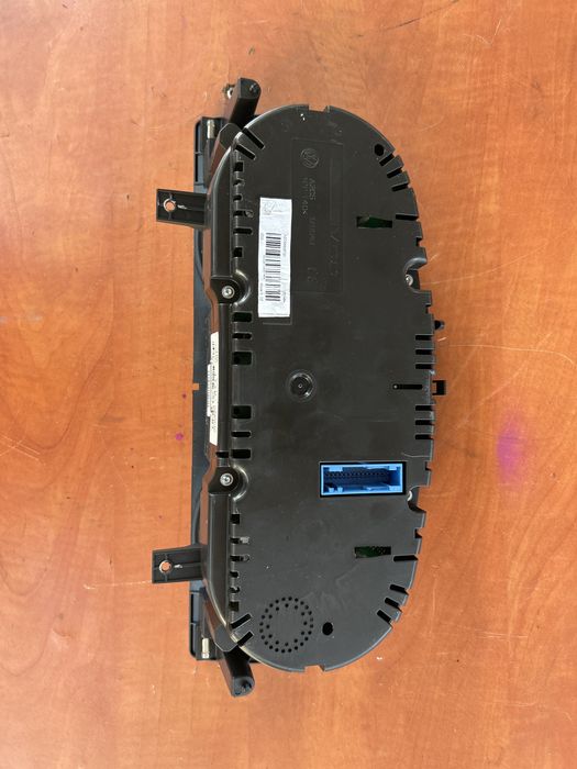 Ceas de bord vw passat B6 an 2009 cutie automata,3C0920871T