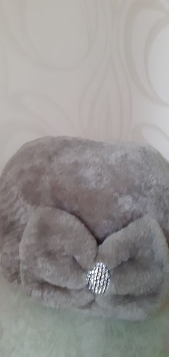 Продам модные шапки