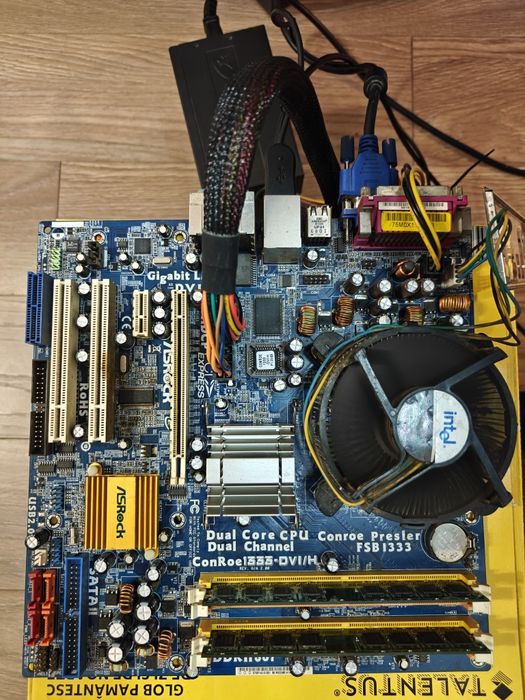 Kit retro MB ASRock ConRoe1333-DVI/H + Pentium D 3.0 GHz + 4Gb DDR2